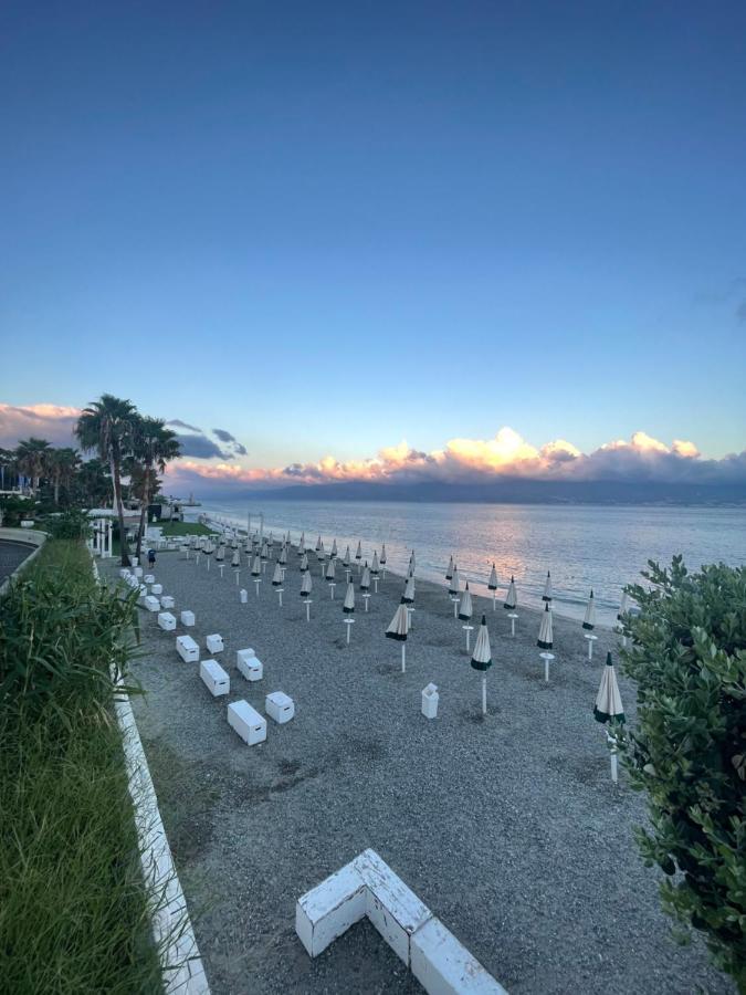 Gm Immobiliare Apartment Reggio di Calabria Exterior foto